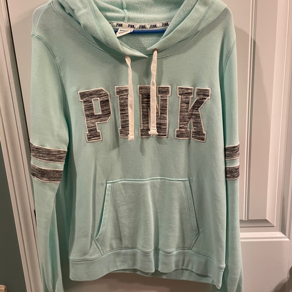 VS Hoodie